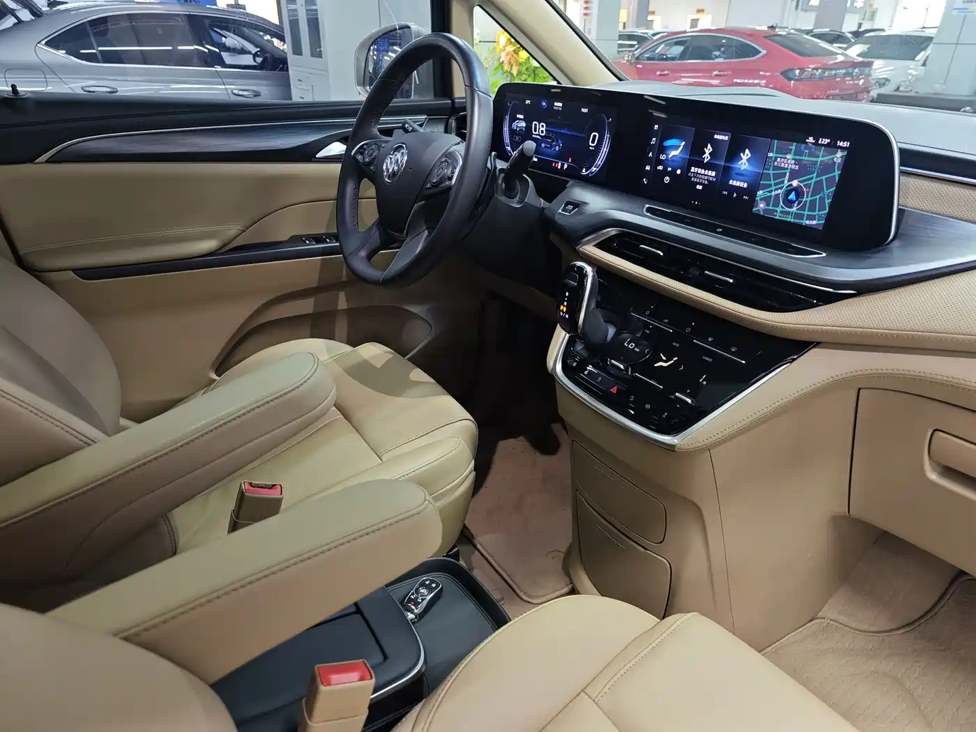Buick GL8 2021 ES Landlord 653T Premium фото 10