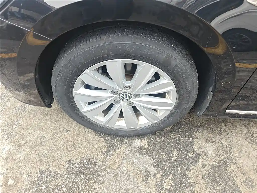 Volkswagen Passat 2019 330TSI Elite Version China VI фото 25