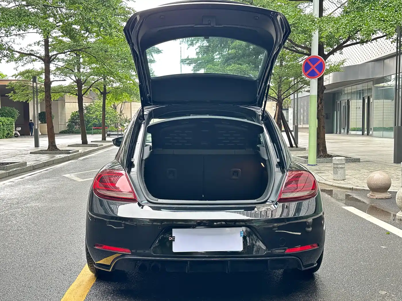 Volkswagen Beetle 2013 1.4TSI Comfort фото 18