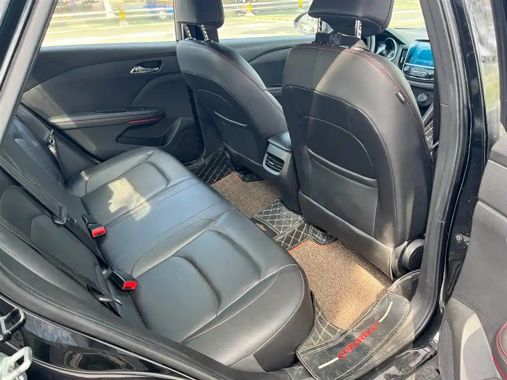 Chevrolet Monza 2020 Mild Hybrid RS 330T Automatic Smooth Edition фото 8