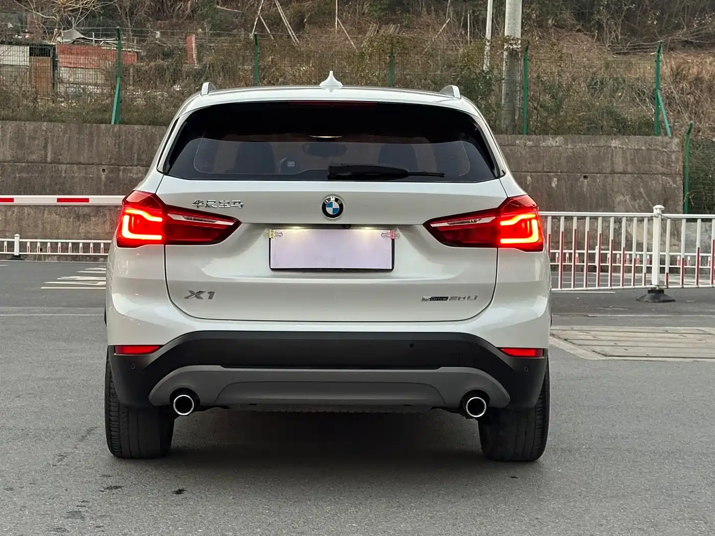 BMW X1 2019 sDrive20Li Leading Model фото 13