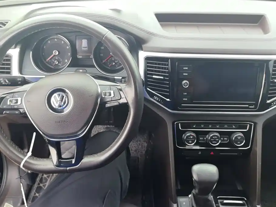 Volkswagen Teramont 2019 380TSI 4WD Luxury Edition China VI фото 12