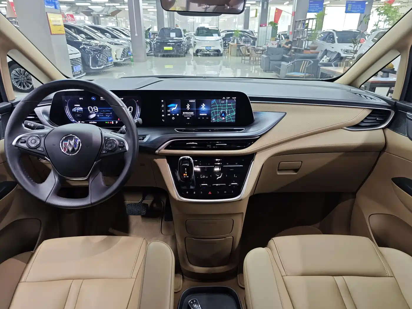 Buick GL8 2021 ES Landlord 653T Premium фото 4