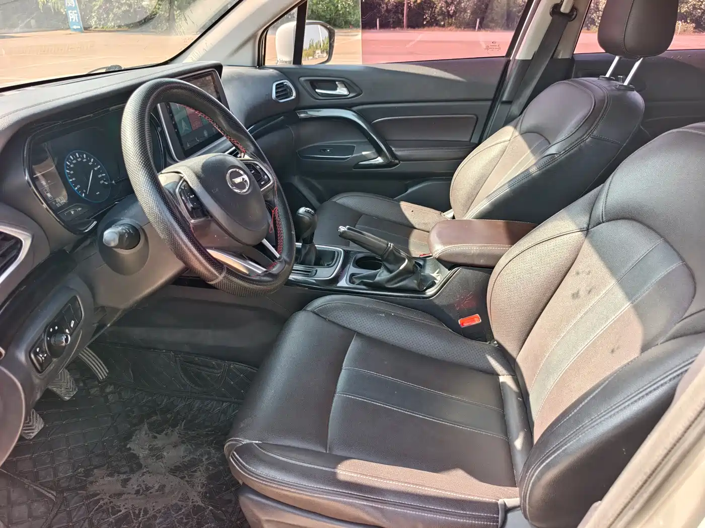 GAC Trumpchi Trumpchi GS4 2018 200T G-DCT 2WD Elite Edition фото 7