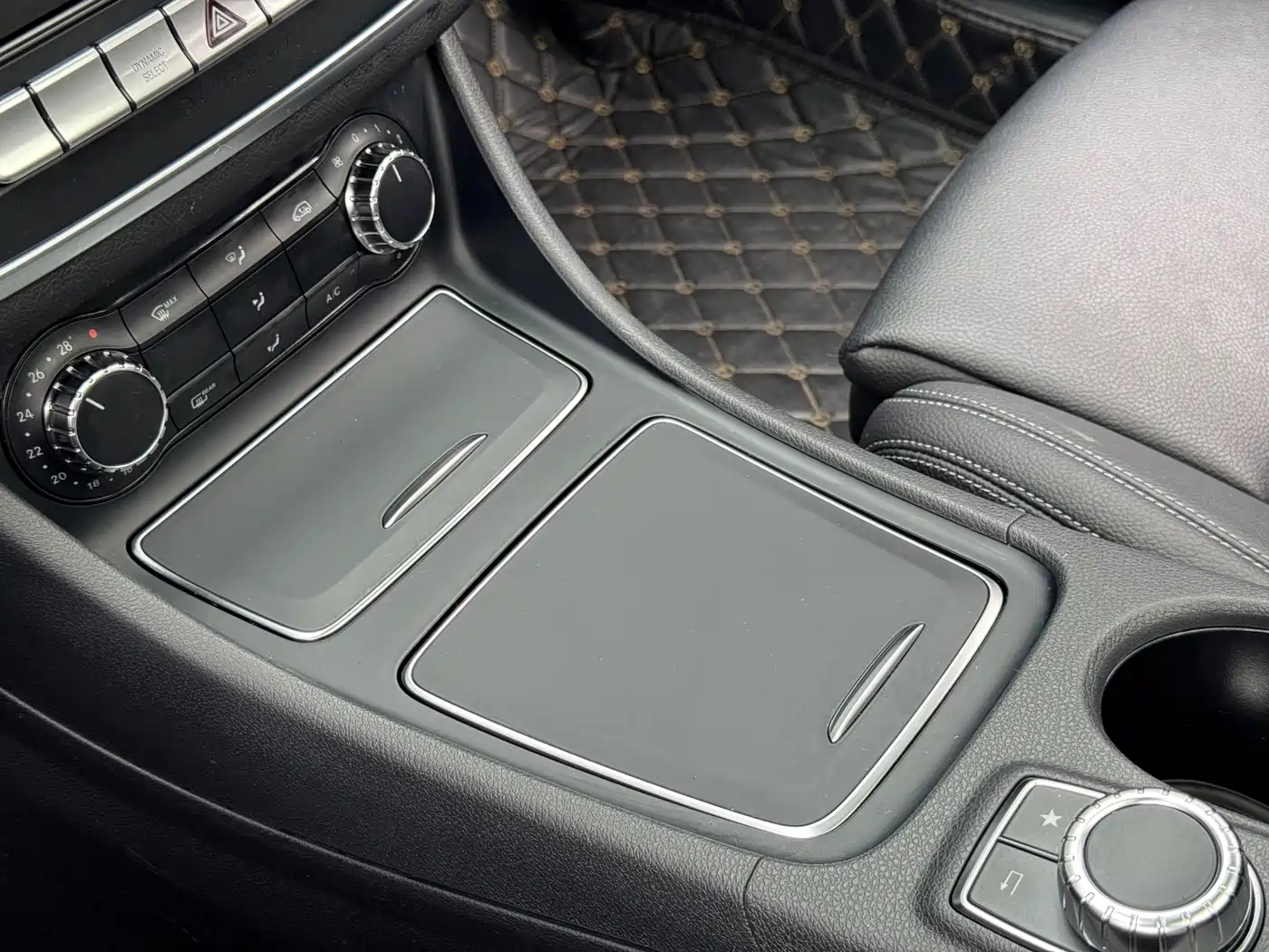 Mercedes-Benz CLA (Import) 2018 CLA 200 Dynamic Edition фото 10