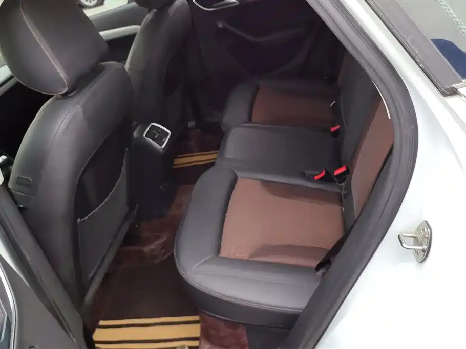 Audi Q3 2017 35 TFSI Fashion фото 11
