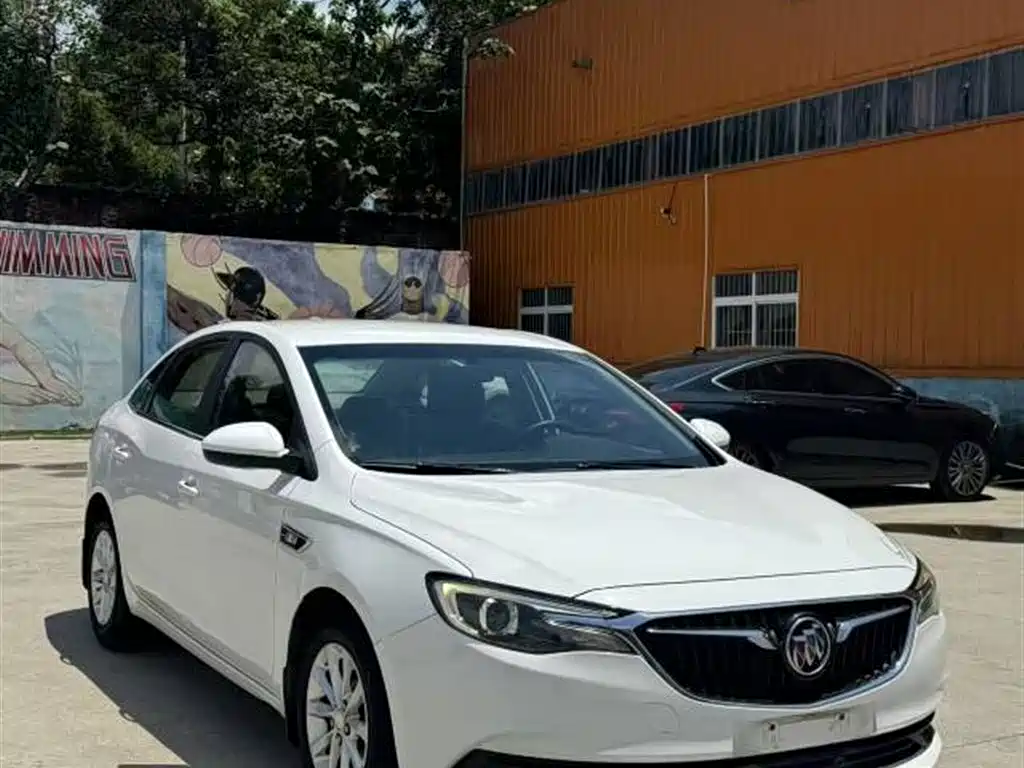 Buick Excelle 2018 15T DCT Progressive (China V) фото 2
