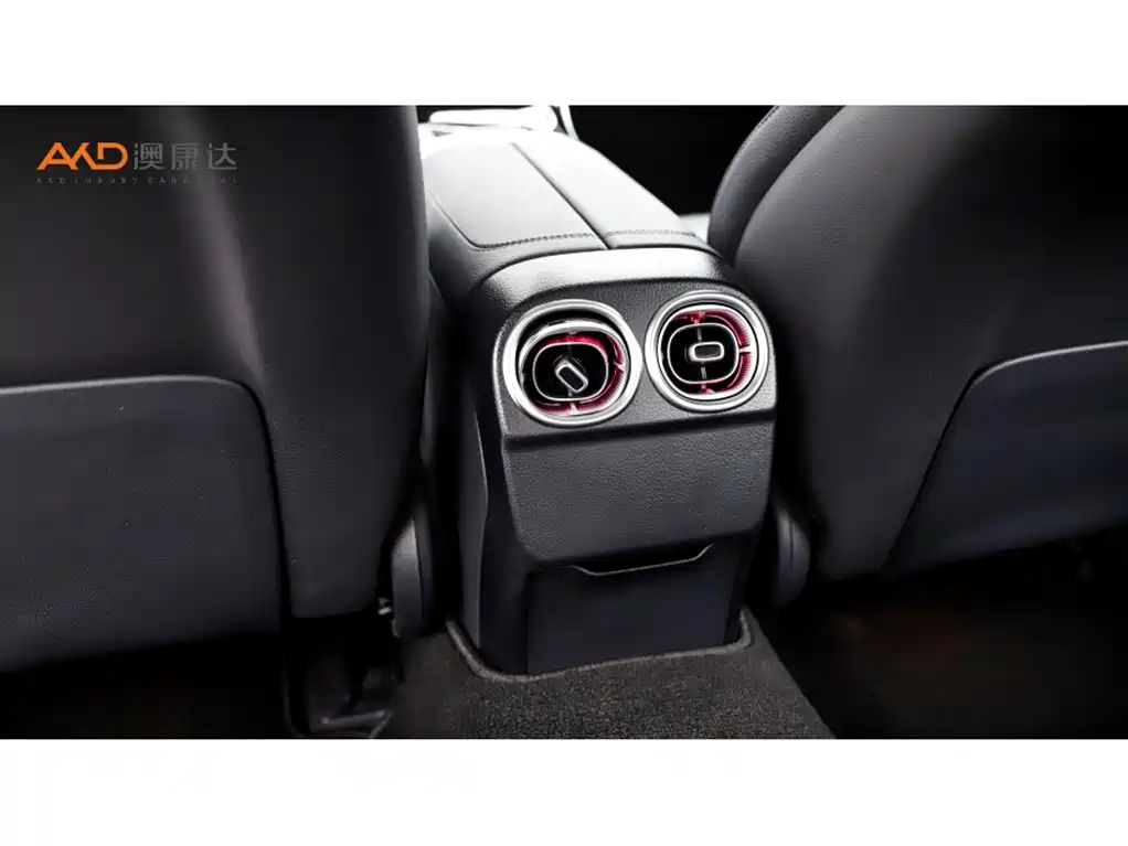 Mercedes-Benz C-Class 2023 Facelift II C 260 L Sport Edition фото 9