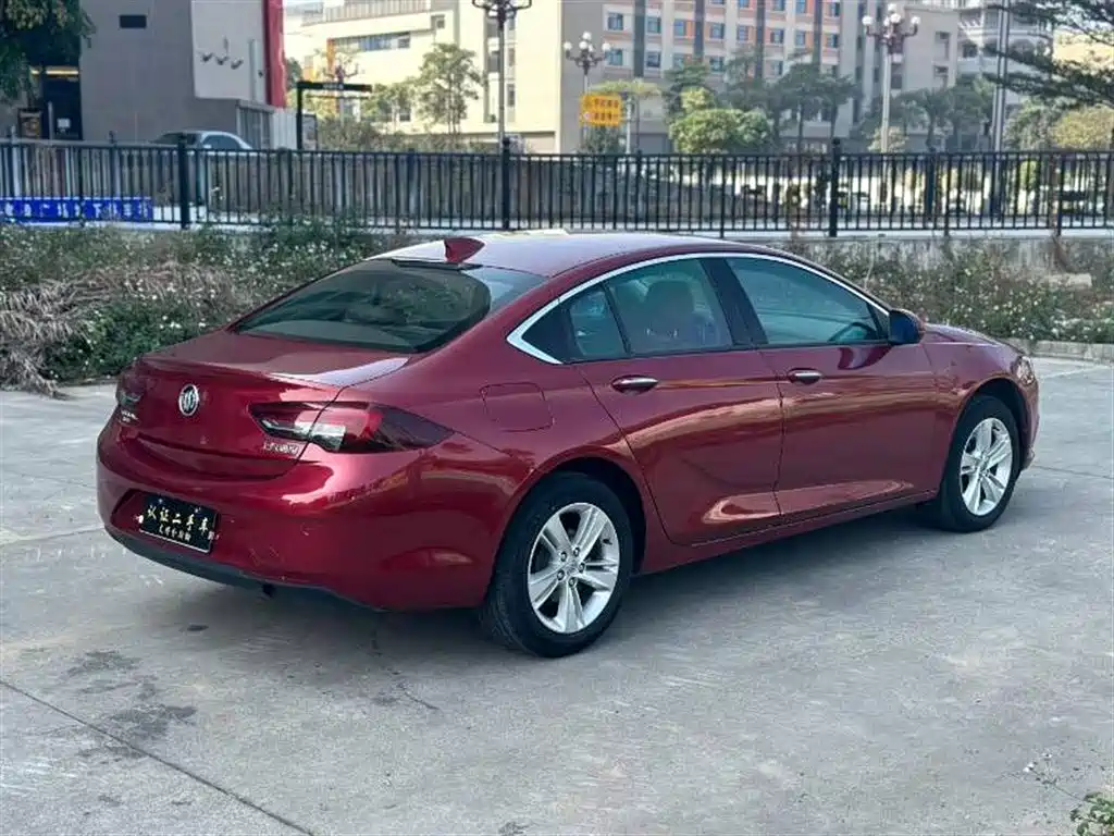 Buick Regal 2017 20T Elite Type фото 9