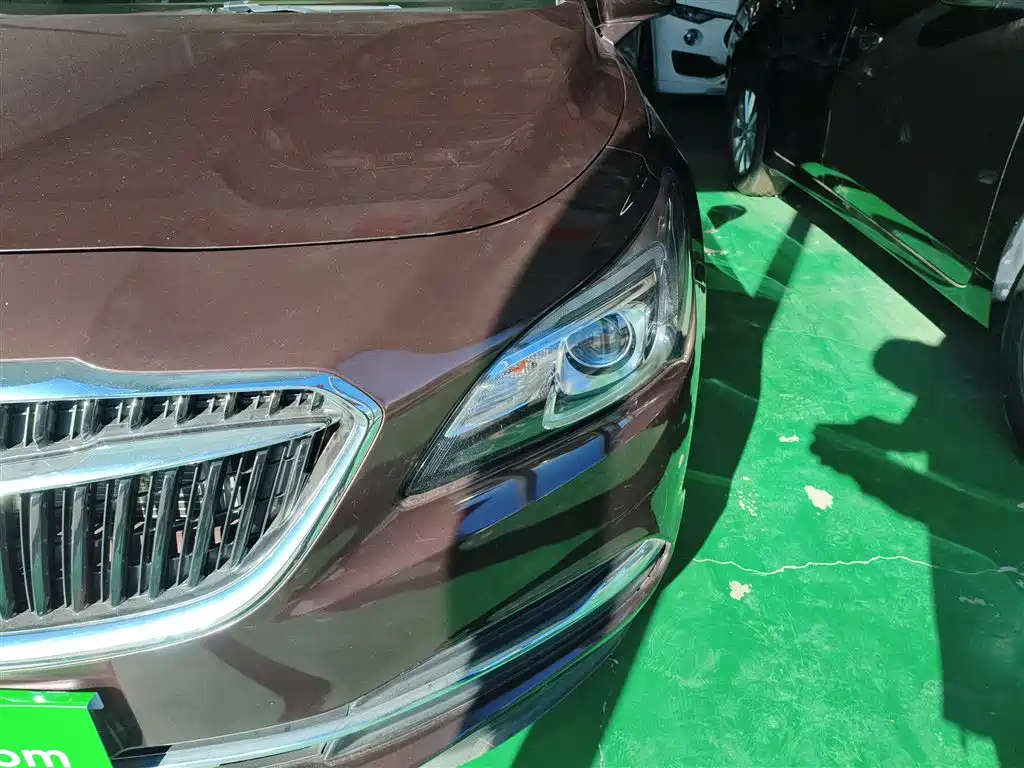 Buick LaCrosse 2016 Facelift 20T Leading фото 19