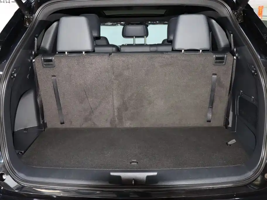 Toyota Crown Kluger 2022 2.5L HEV 4WD Premium Edition фото 18