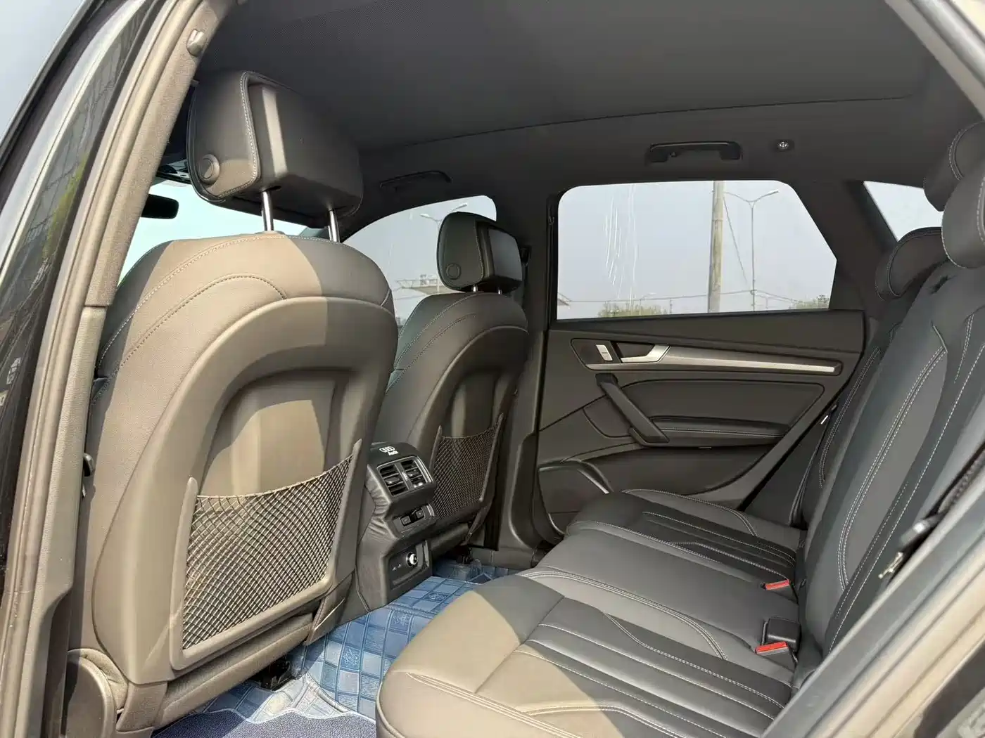 Audi Q5L 2024 Model 40 TFSI Luxury Dynamic фото 9