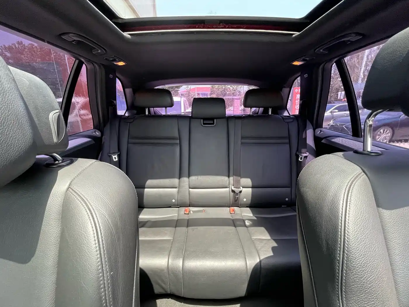 BMW X5 (Import) 2010 2010 X5 M