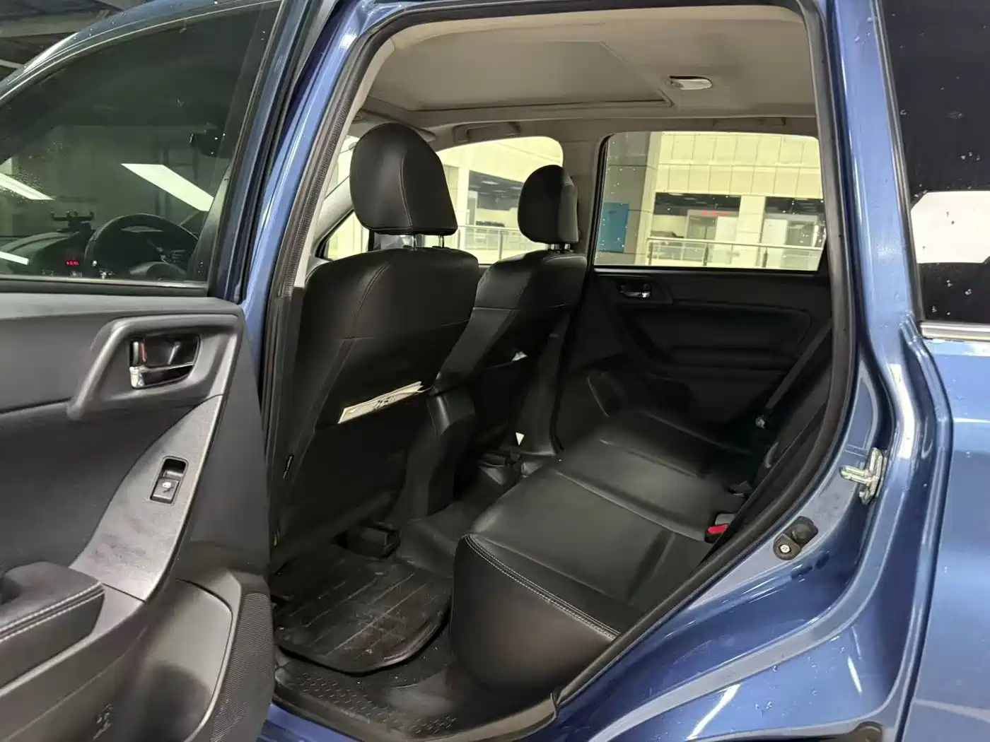 Subaru Forester 2014 2.5i Automatic Elite Edition фото 9