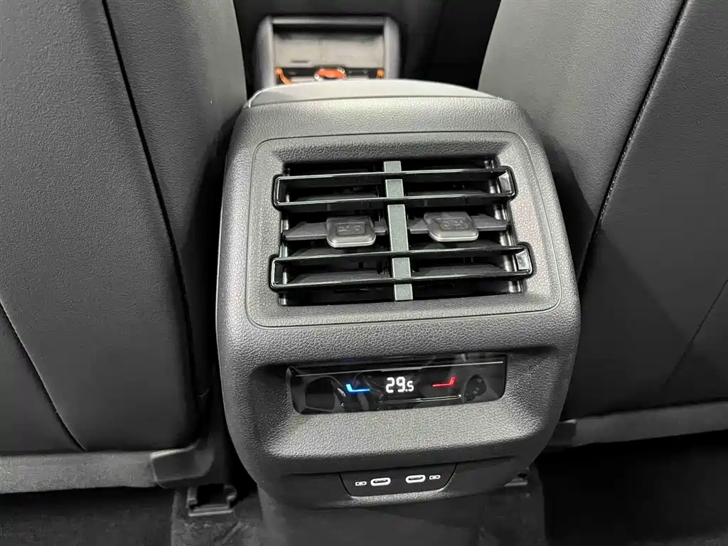 Volkswagen Tayron 2025 Model Tayron L 380TSI 4WD Luxury Easy Package фото 15