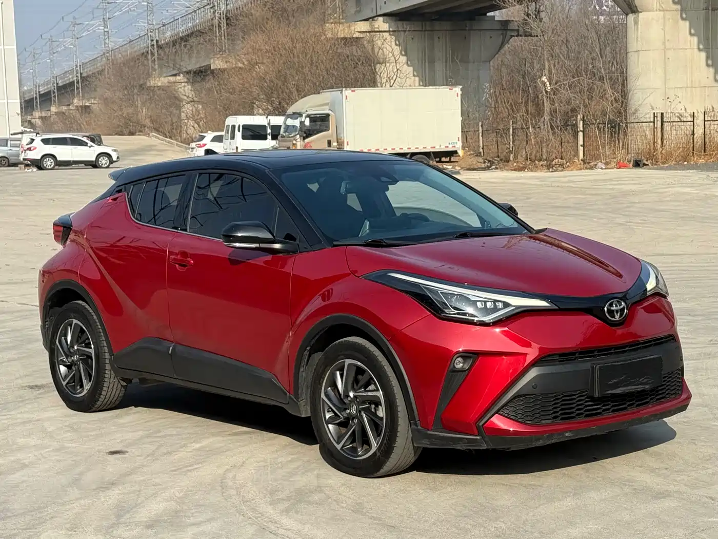 Toyota C-HR 2021 2.0L Luxury Edition фото 3