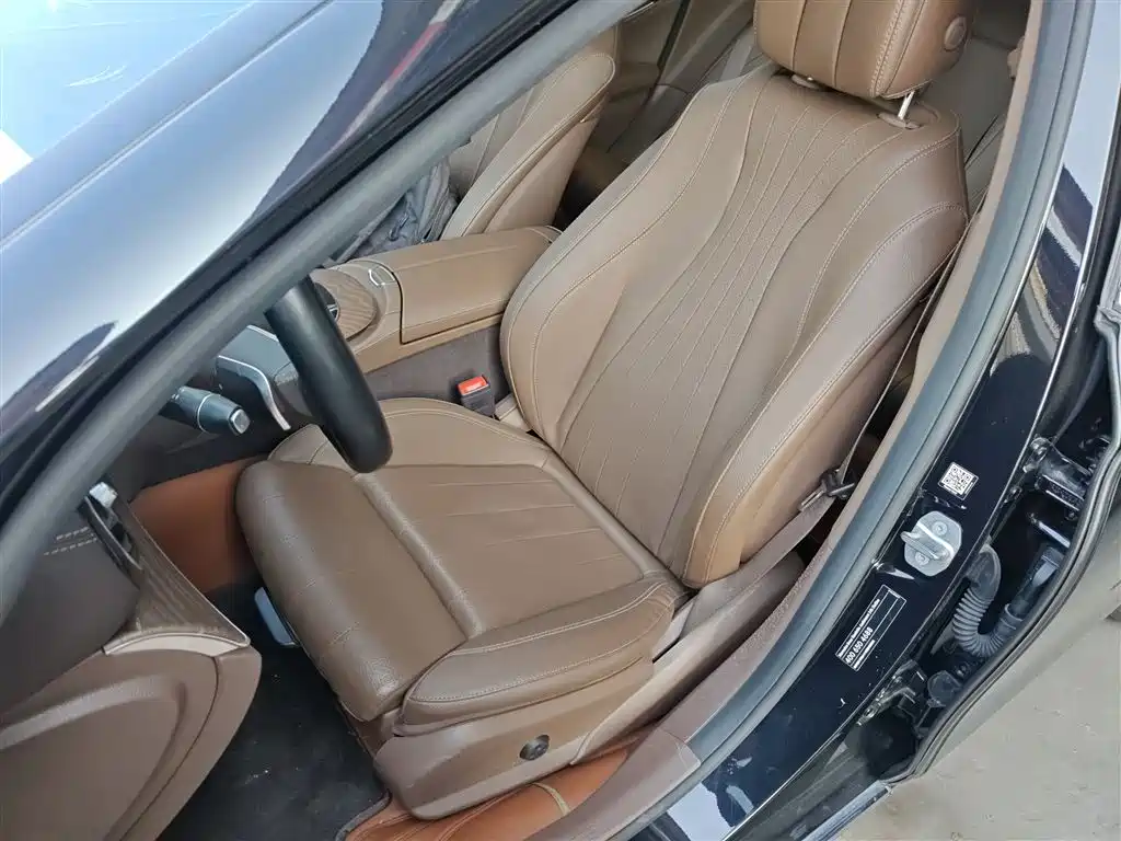 Mercedes-Benz E-Class 2022 Second Facelift E 300 L Fashion фото 11