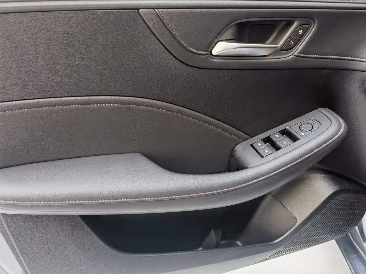 ROEWE I5