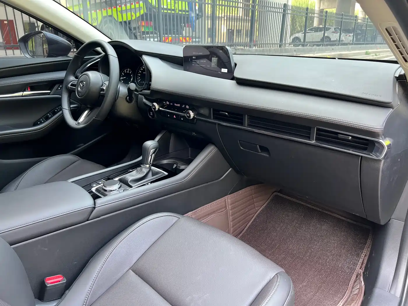 MAZDA 3 ANGKESAILA