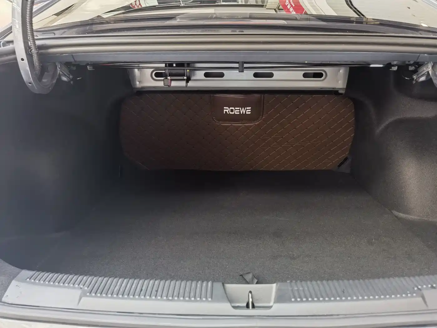 ROEWE I5