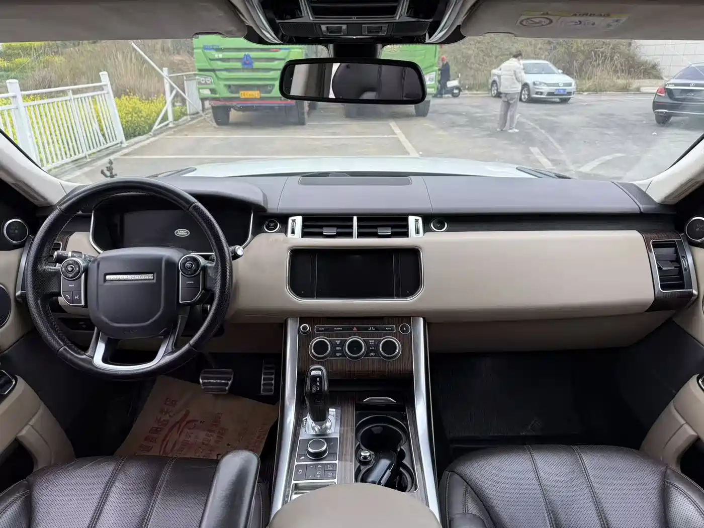 Land Rover Range Rover Sport 2014 3.0 SC V6 HSE DYNAMIC фото 4