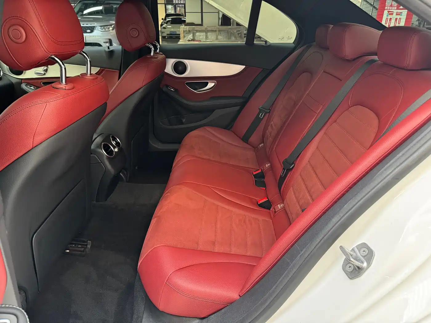Mercedes-Benz C-Class 2017 Facelift C 200 Sport Edition фото 8