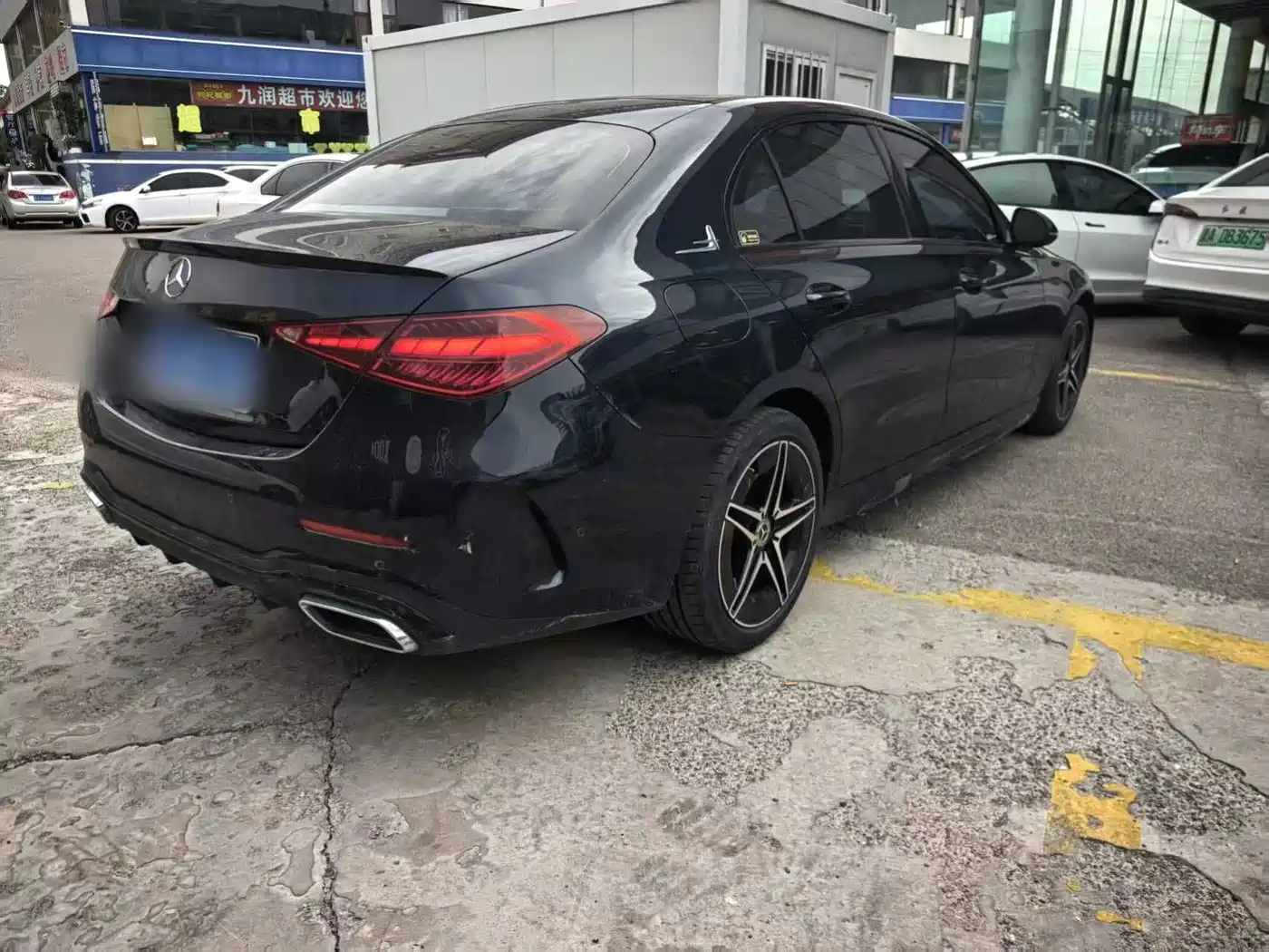 Mercedes-Benz C-Class 2023 C 260 L Night Edition Sport фото 5