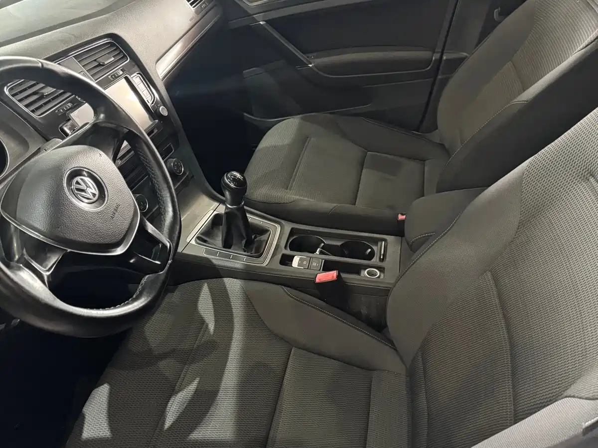Volkswagen Golf 2014 1.4TSI Manual Comfort фото 8