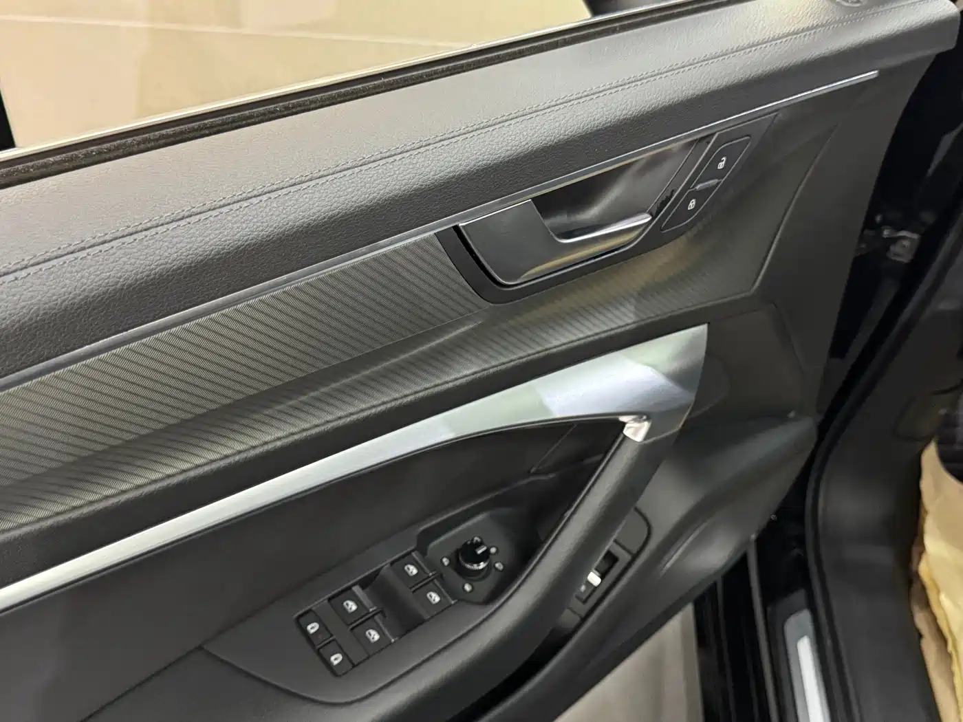 Audi A6L 2020 40 TFSI Luxury Elegance фото 10