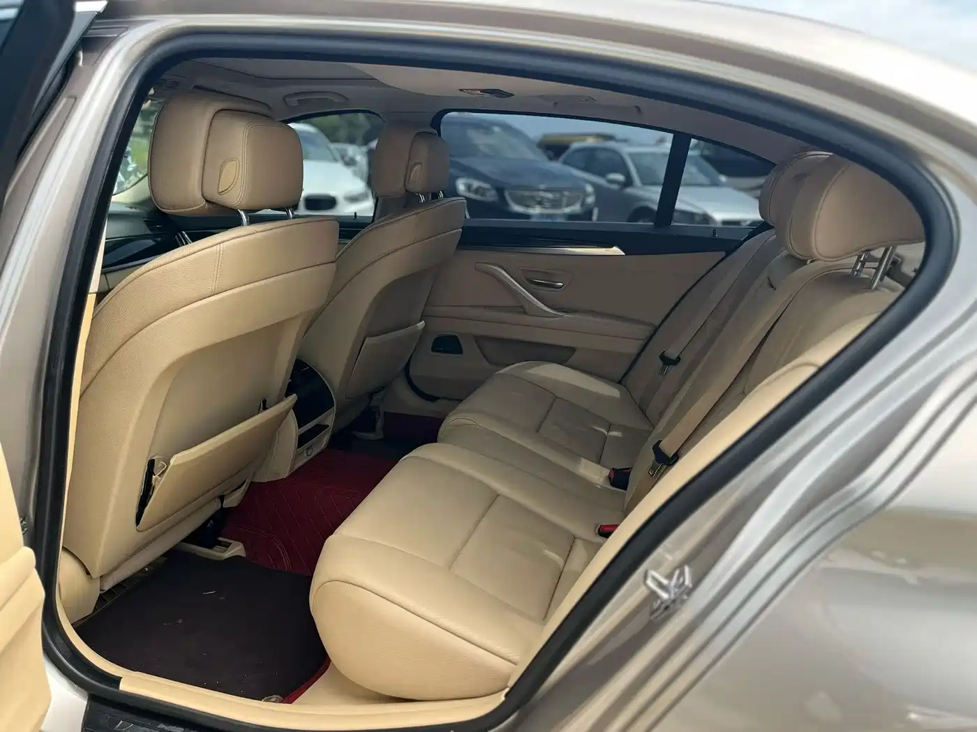 Фото 5 - BMW 5 Series