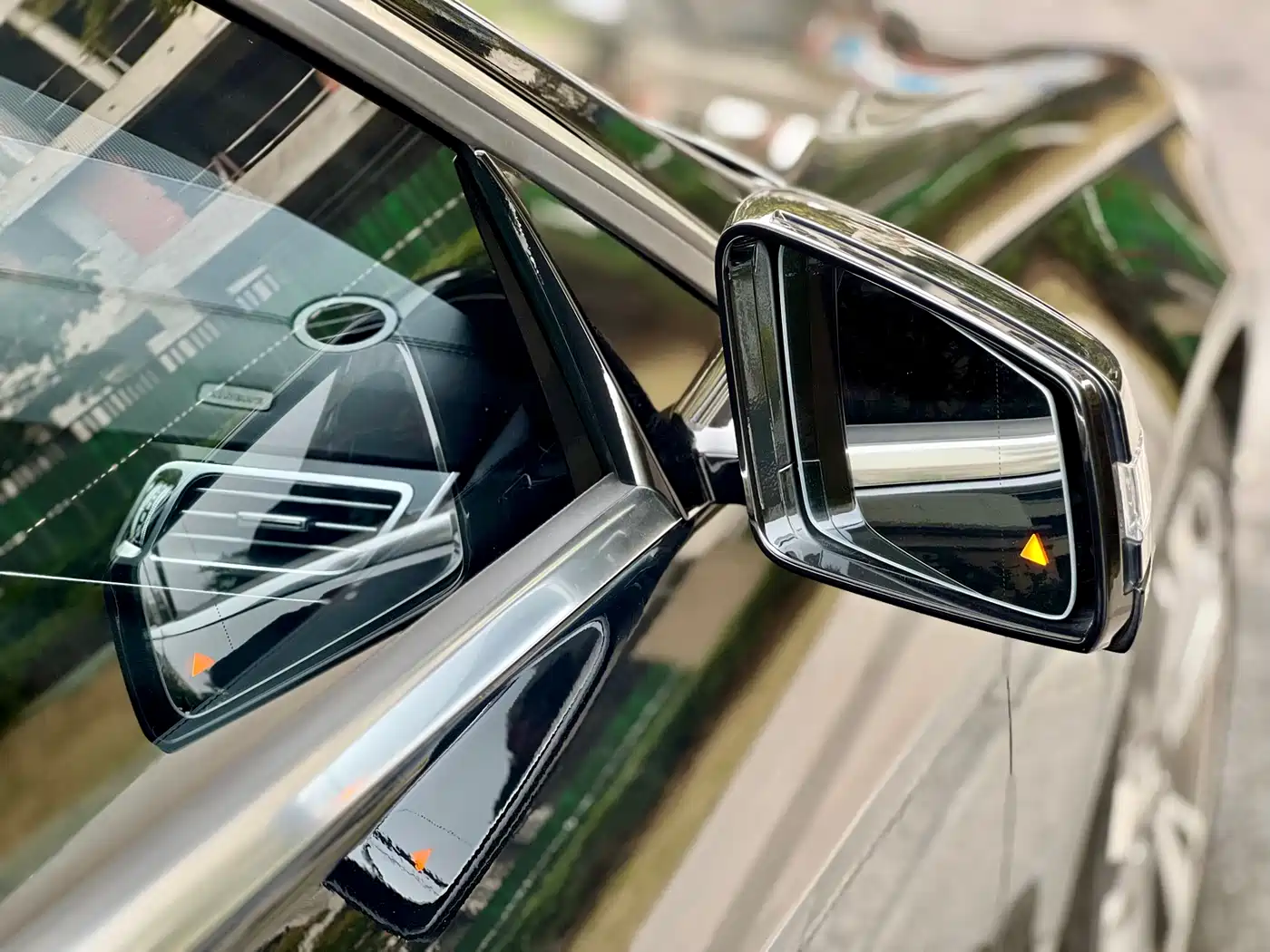 Mercedes-Benz E-Class 2015 E 320 L Sport 4MATIC фото 16