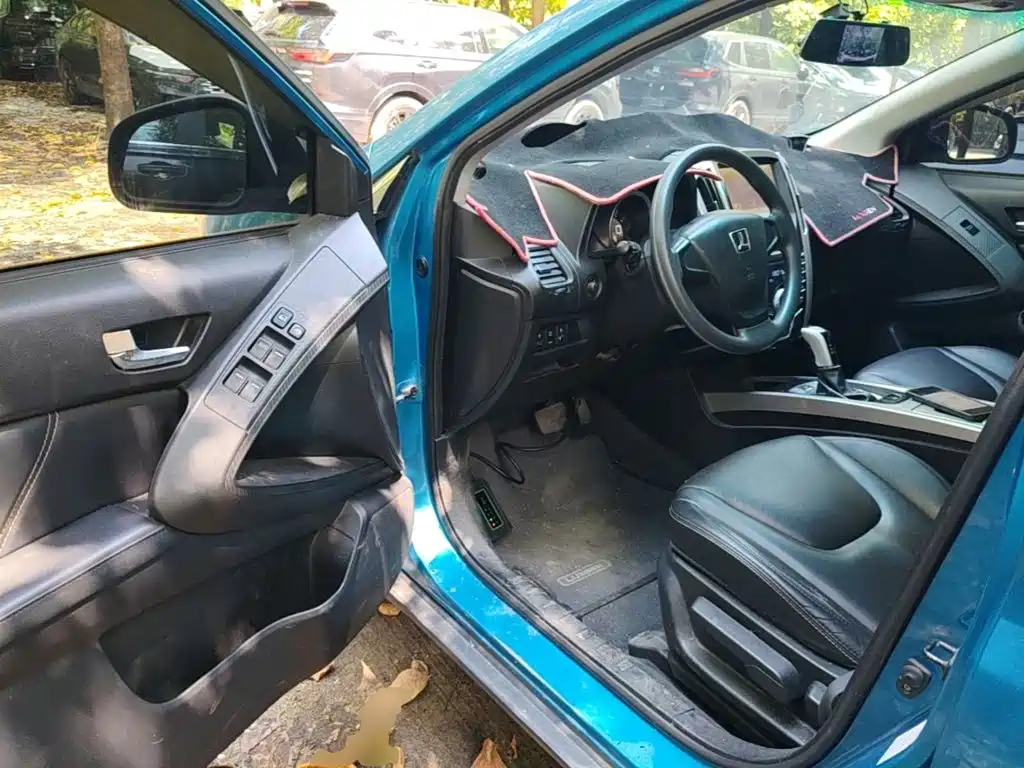 Luxgen U6 SUV 2016 2015 1.8T Charm Upgrade
