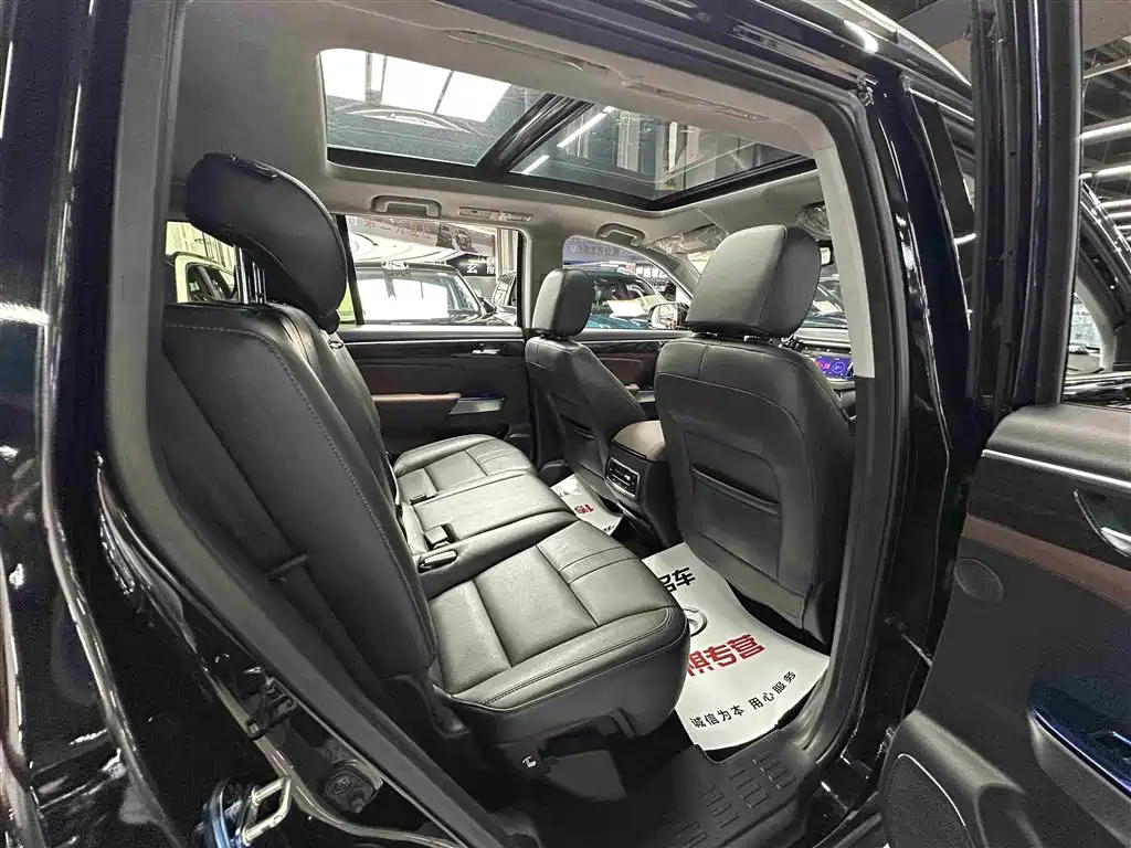 GAC Trumpchi Trumpchi GS8 2017 320T AWD Luxury Smart Connect (7-Seater) фото 26