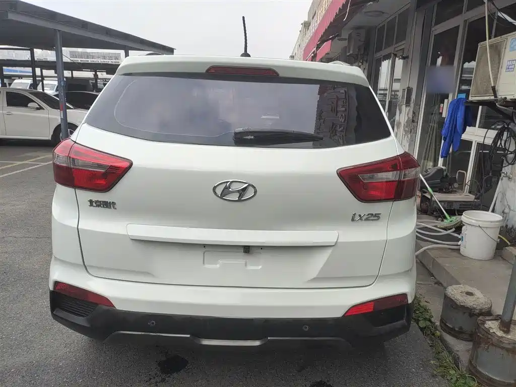 Hyundai Beijing Hyundai ix25 2015 1.6L Automatic 2WD Smart GLS фото 4