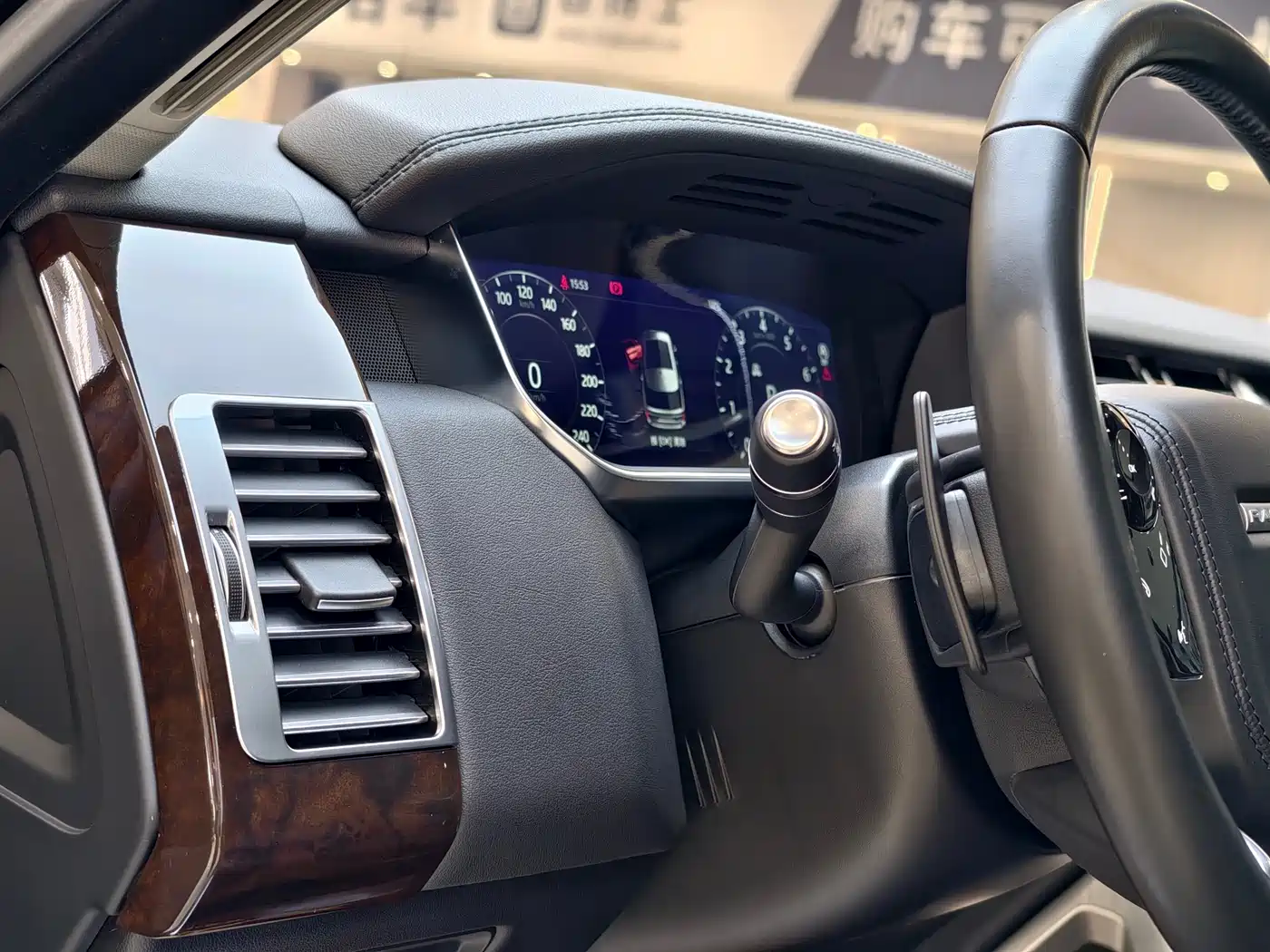 Land Rover Range Rover 2020 3.0 L6 Shengshi Edition фото 5