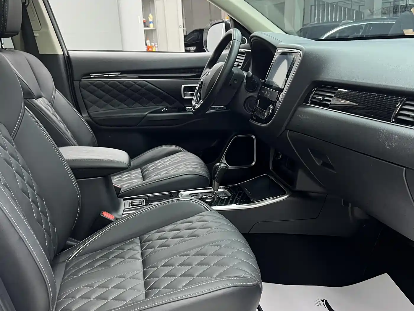 Mitsubishi Outlander 2021 2.0L FWD Comfort Edition 5-seater фото 12