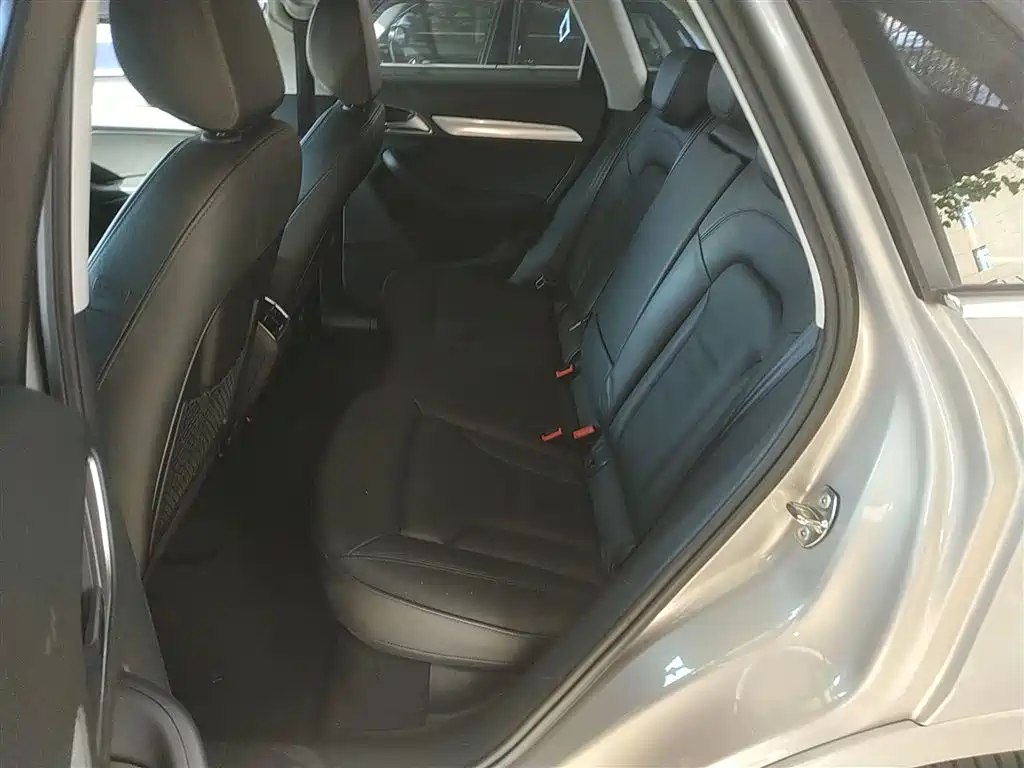 Audi Q3 2015 30 TFSI Comfort фото 14