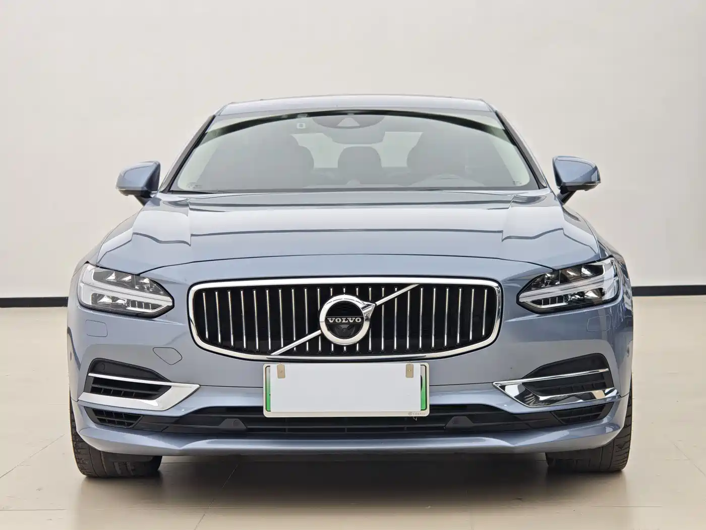 VOLVO S90 PLUG IN HYBRID