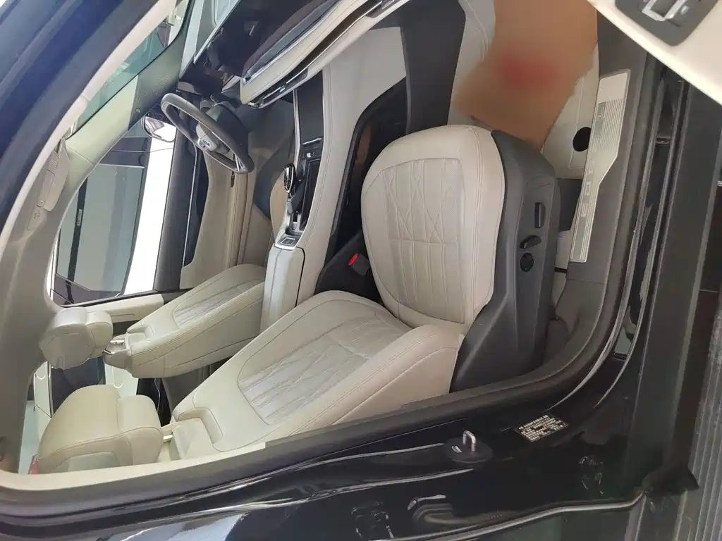 Ford Edge 2025 2025 Edge L 2.0T EcoBoost AWD 7-seater Premium