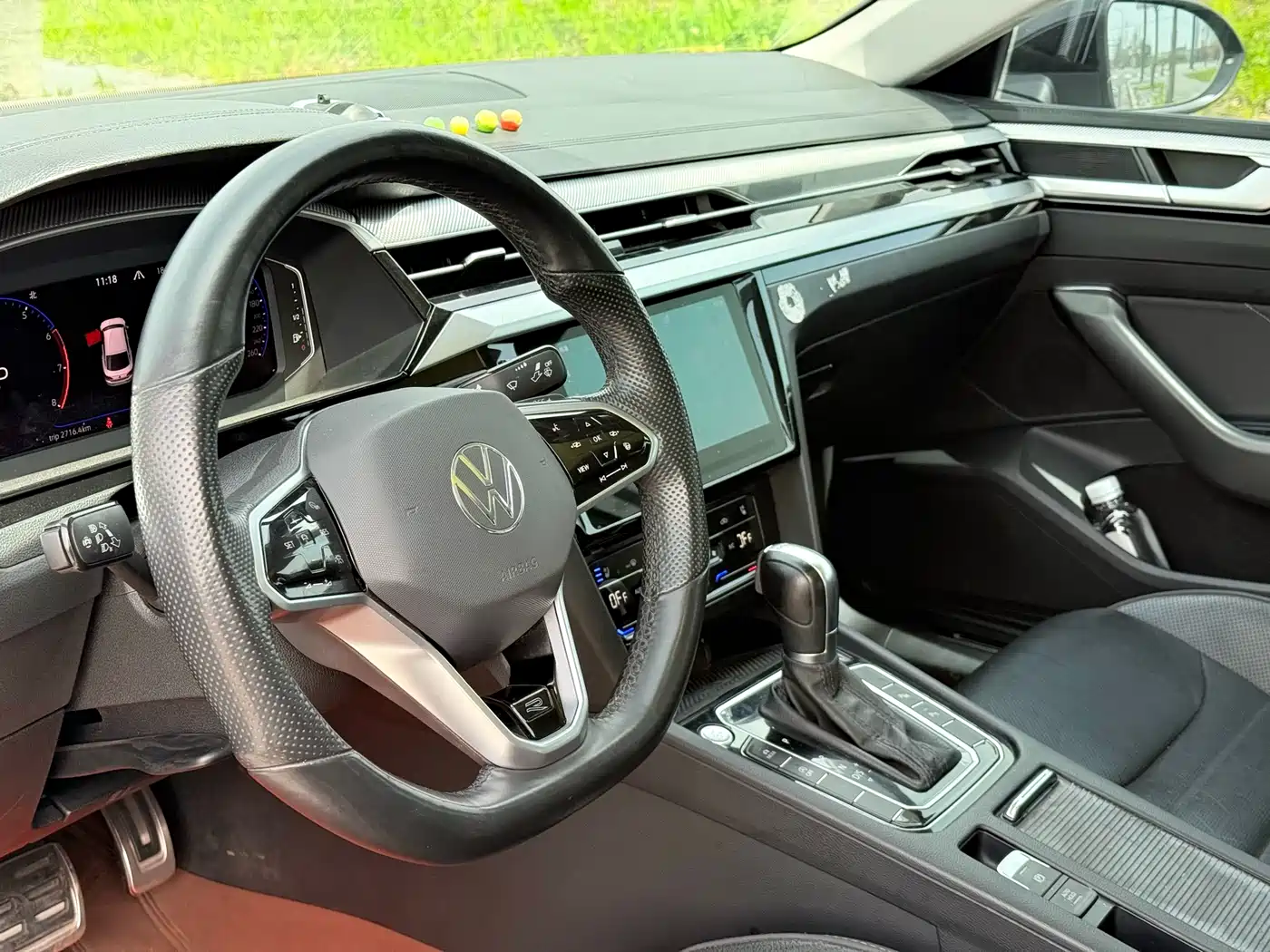 Volkswagen FAW-Volkswagen CC 2023 380TSI Eye-catching Edition фото 6
