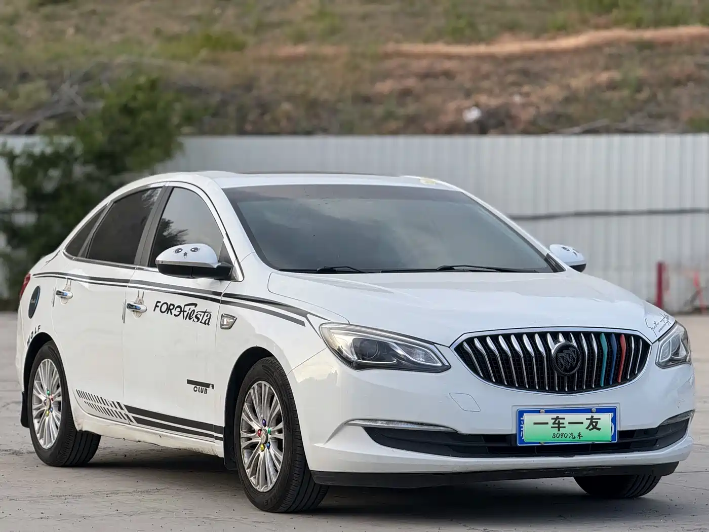 Buick Excelle 2015 15N Automatic Elite фото 3