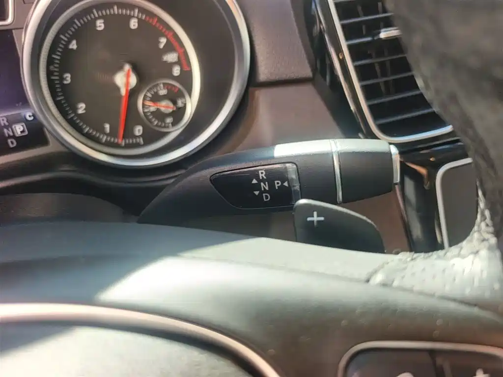 Mercedes-Benz GLE 2017 GLE 320 4MATIC Dynamic фото 14