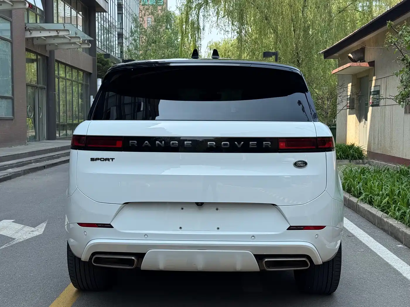 Land Rover Range Rover Sport 2023 400PS Dynamic SE фото 6