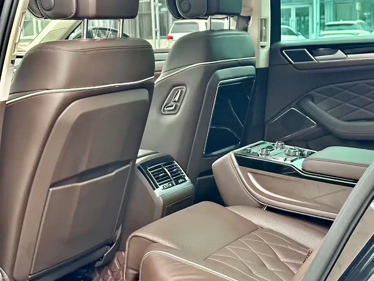 Volkswagen Phideon 2021 380TSI Premium Edition фото 6