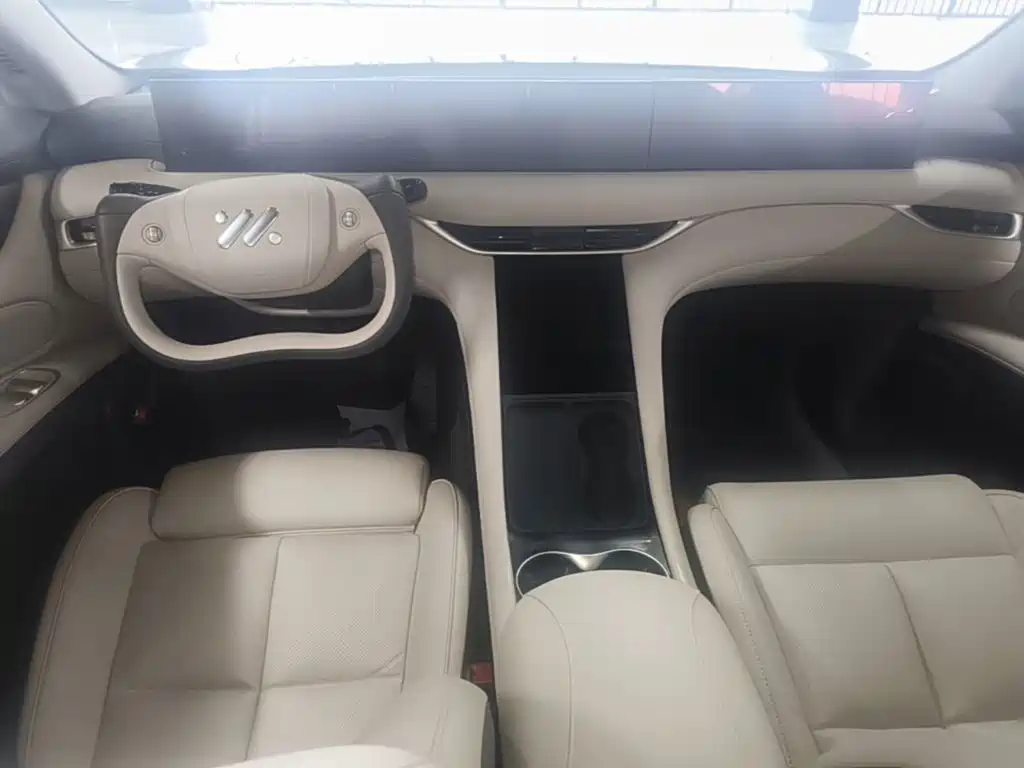 IM Motors IM LS6 2024 2023 Max Ultra Performance Edition