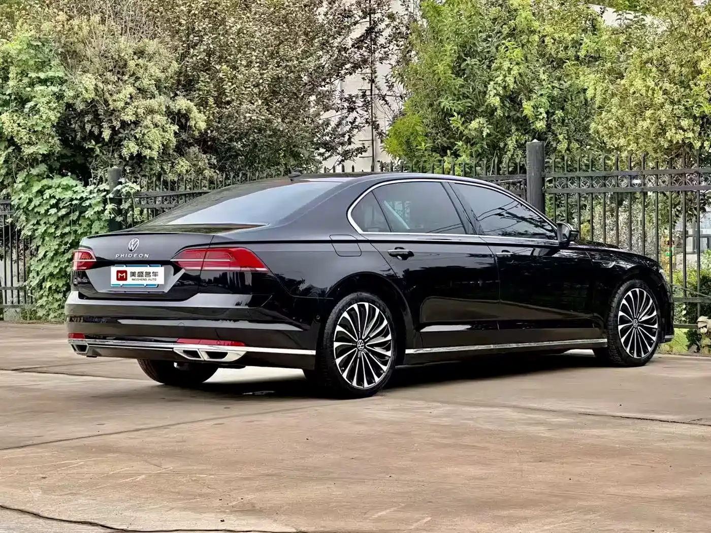 Volkswagen Phideon 2021 380TSI Premium Edition фото 9