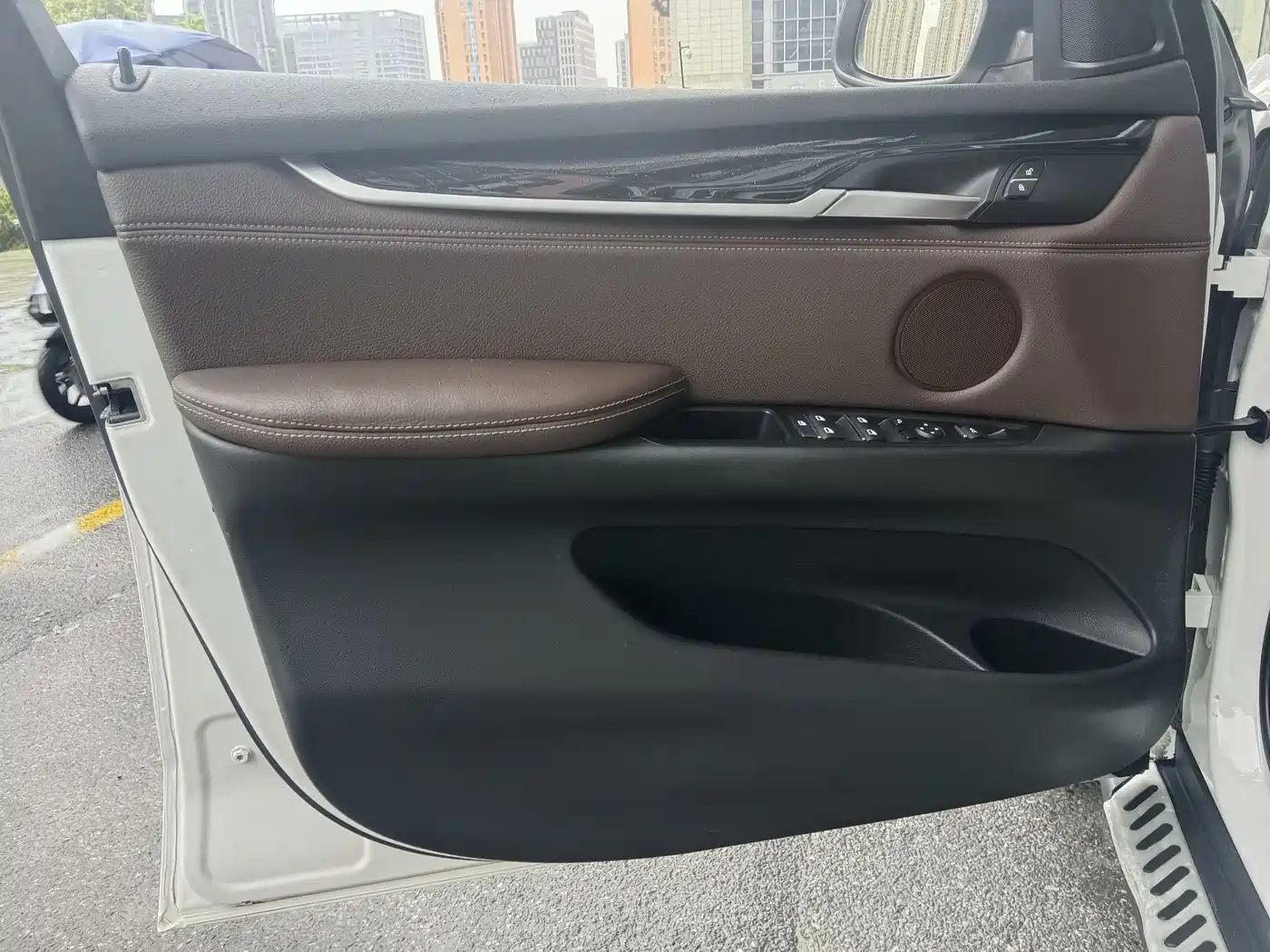 BMW X5 (Import) 2014 xDrive35i Leading фото 14