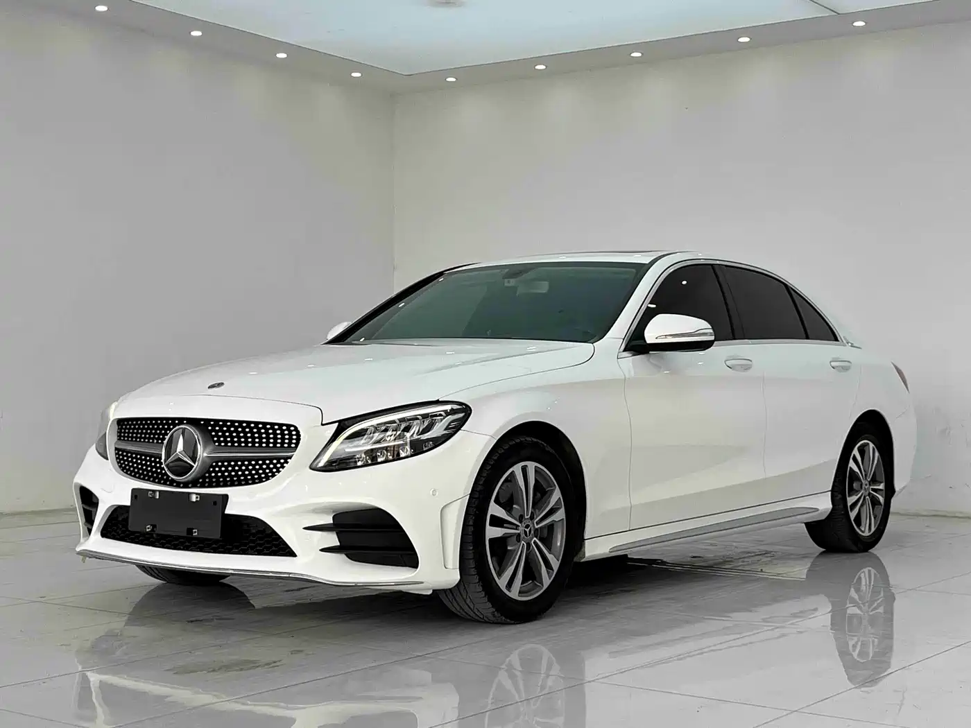 Mercedes-Benz C-Class 2020 Facelift C 200 L Fashion фото 3