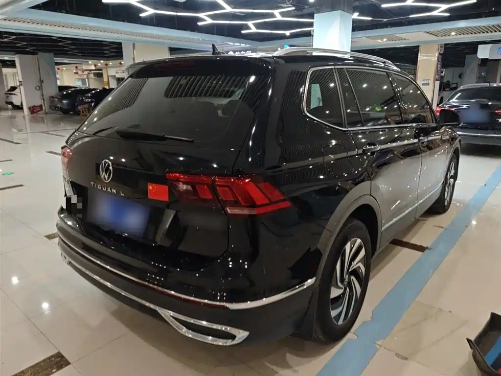 Volkswagen Tiguan L 2022 330TSI Automatic 2WD Comfort Edition фото 7