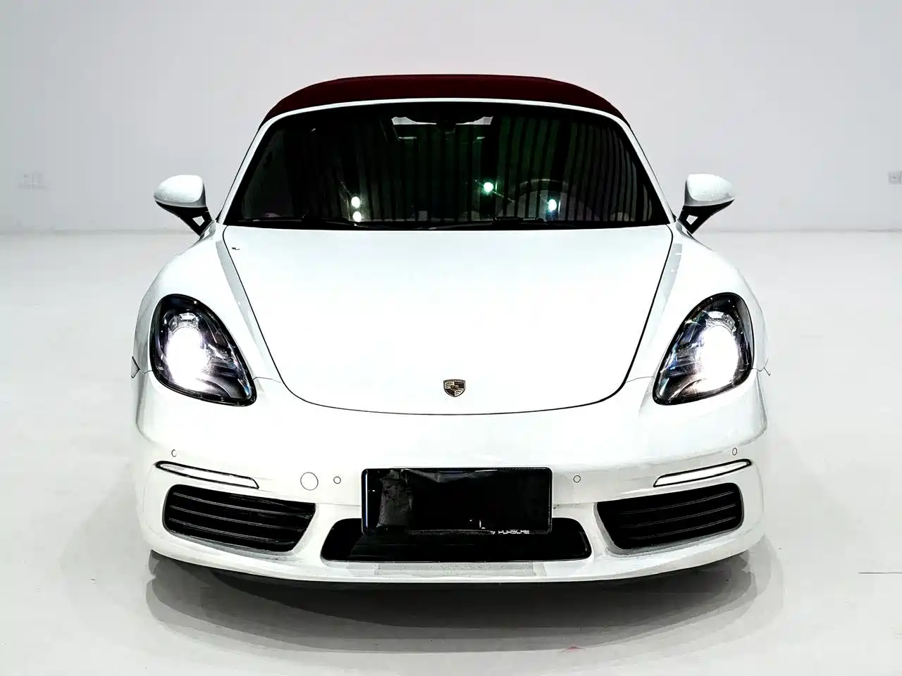 Фото 2 - Porsche 718
